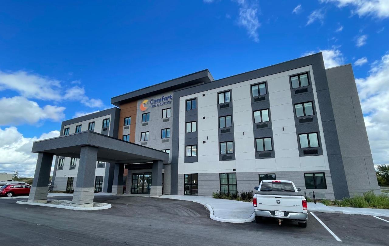 Comfort Inn & Suites Carleton Place المظهر الخارجي الصورة